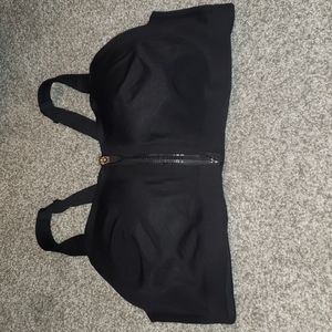 Victoria's Secret Knockout sports bra 36DD